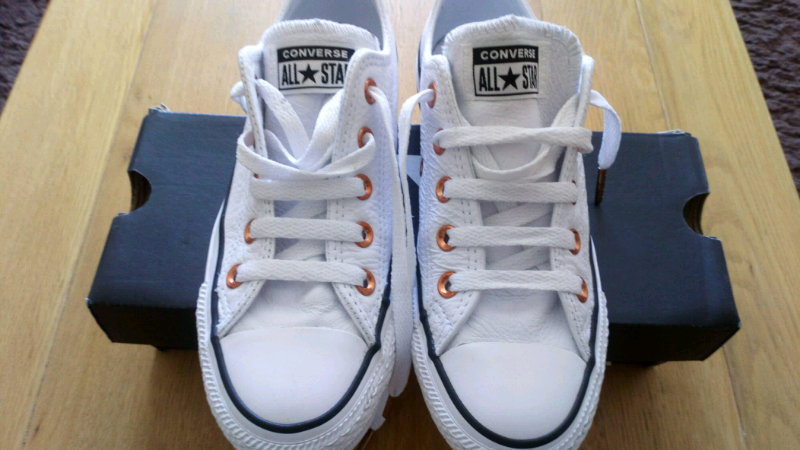 white leather converse with rose gold eyelets